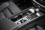 Volvo XC60 D4 Inscription 2017 года (UK)